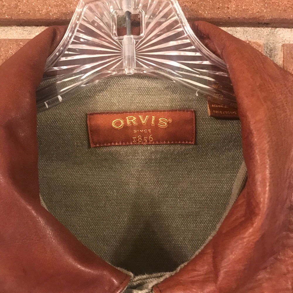 Orvis Olive Canvas Field Jacket with Brown Collar - Picture 2 of 4